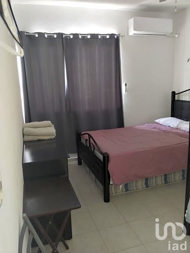 Casa Amueblada en Renta en Sol del Mayab 3 recamaras 6 camas