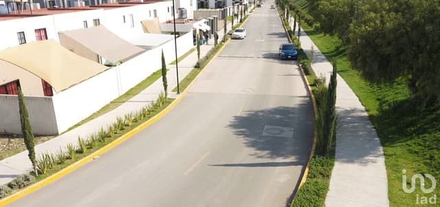 Venta de Lote Comercial en Esquina en Mineral de Reforma Hidalgo en Fraccionamiento Privado