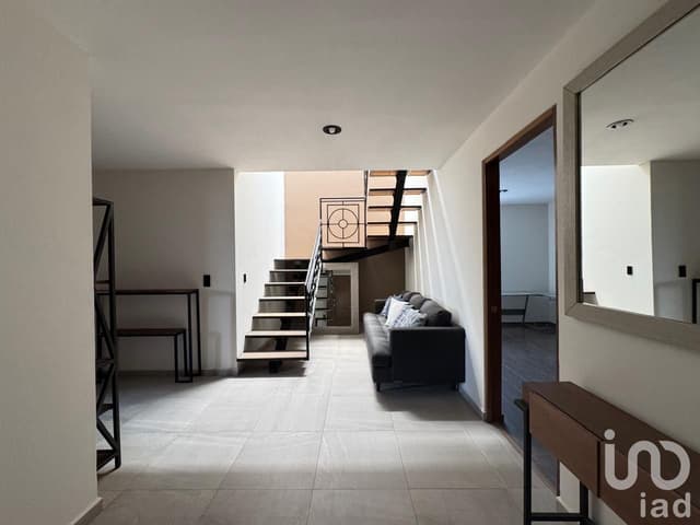 Penthouse dos plantas Venta Zibata Queretaro