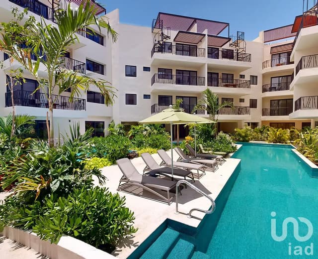 Departamento 2 recamaras con jardin en Aldea Zama Tulum Q.Roo