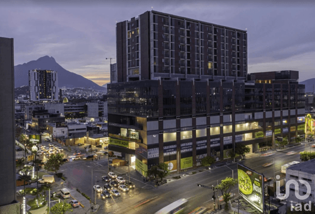 RENTA DE OFICINA DE 130 MTS2 EN CENTRO CUAHUTEMOC