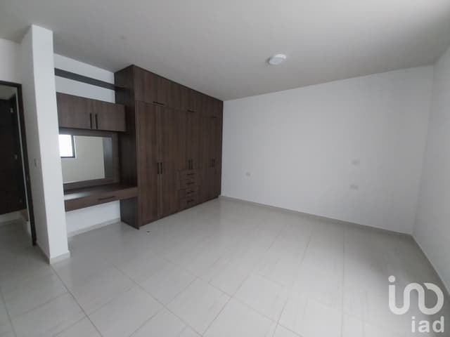 CASA EN VENTA EN SAN SEBASTIAN TUTLA, OAXACA. A DOS CALLES DEL DEPORTIVO OAXACA.