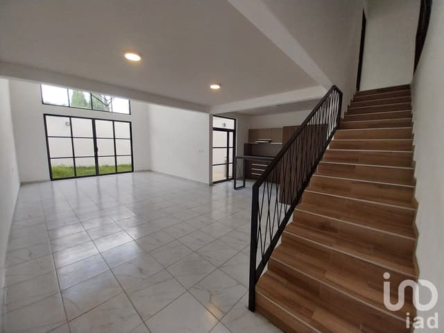 CASA EN VENTA EN SAN SEBASTIAN TUTLA, OAXACA. A DOS CALLES DEL DEPORTIVO OAXACA.