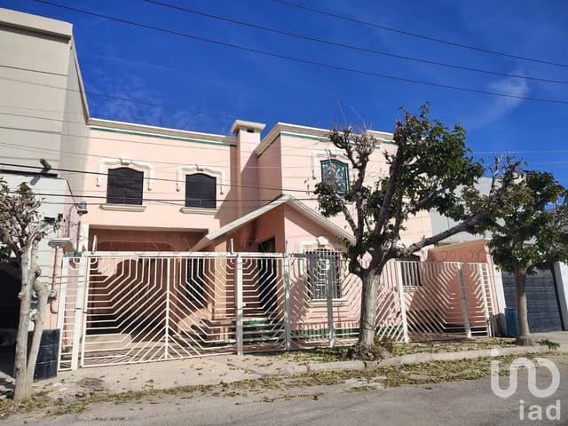 CASA EN VENTA, AREA CAMPESTRE, CD JUAREZ CHIH