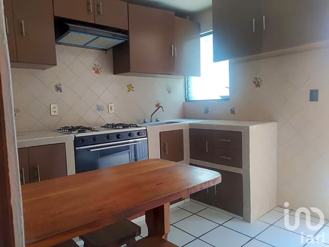 En venta Casa en fraccionamiento | Lomas de Cortés