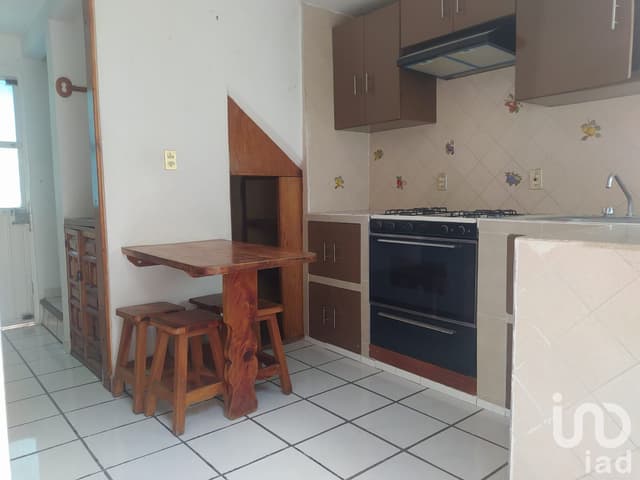 En venta Casa en fraccionamiento | Lomas de Cortés