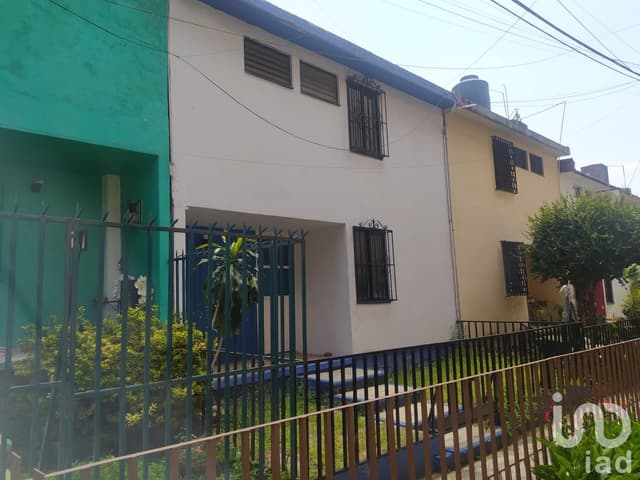 En venta Casa en fraccionamiento | Lomas de Cortés