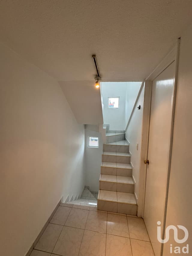 Casa en venta con excelente ubicación