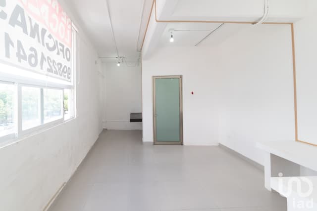 LOCAL RENTA PLAZA TORRECILLAS