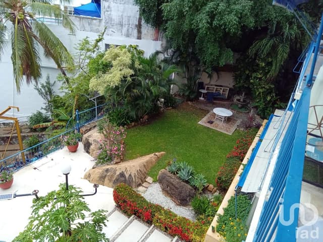 COSTA AZUL: ESPACIO FUNCIONAL CON VISTA Y UBICACIÓN