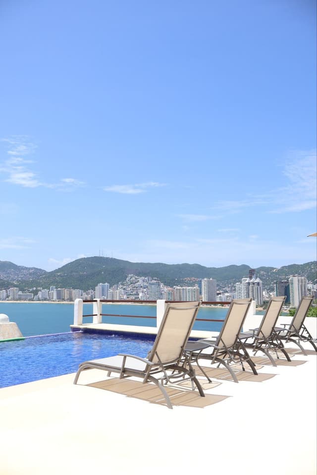 DEPARTAMENTO EN VENTA BRISAS GUITARRON