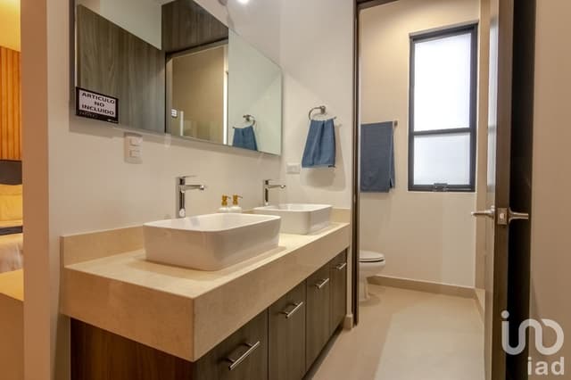 ¡¡HERMOSA CASA EQUIPADA!! CON AMENIDADES EN ZIBATÁ, QUERÉTARO