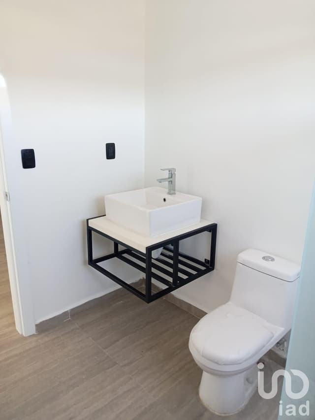 CASA DE DOS NIVELES EN VENTA EN VILLAS DEL SOL MAZATLAN SINALOA