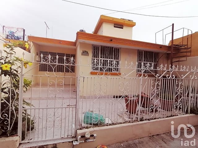 CASA EN VENTA EN LOPEZ MATEOS MAZATLAN SINALOA