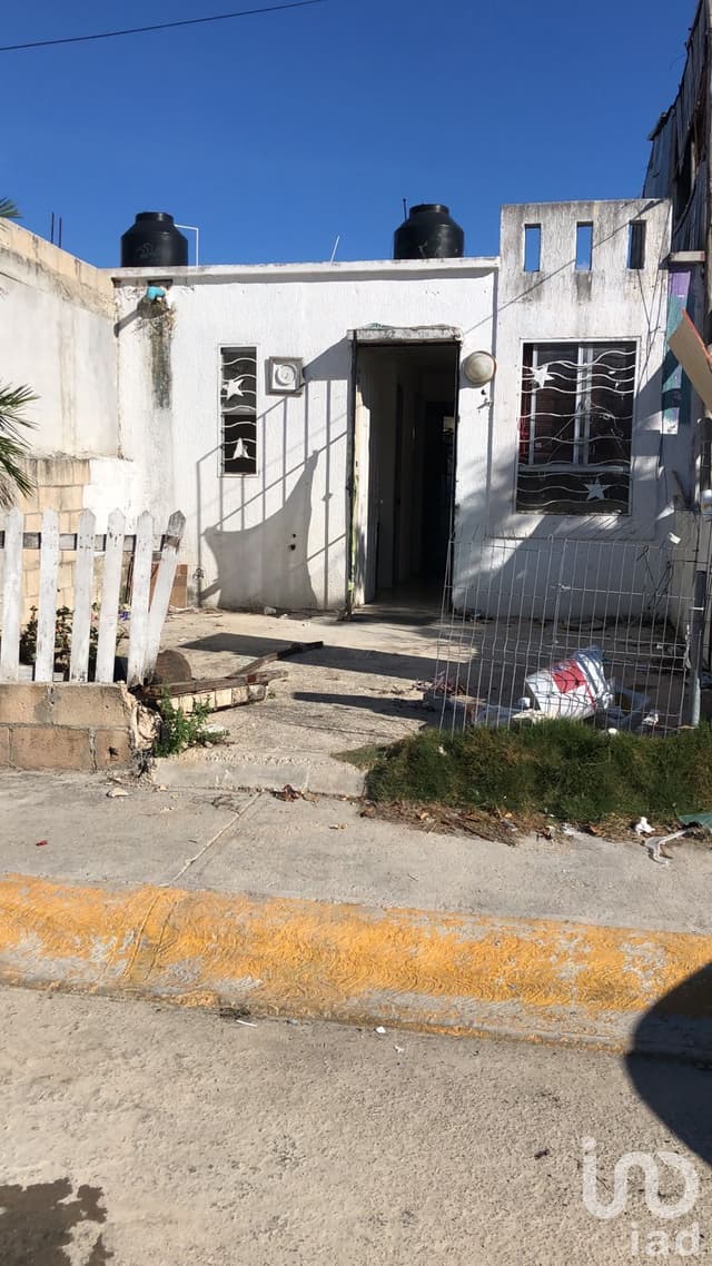 Casa de oportunidad, MAR BALTICO - CASAS DEL MAR , CANCUN, Entrega Inmediata.