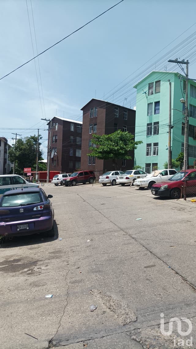 Departamento en venta en El Coloso Acapulco | Infonavit | Primer Piso | $595,000