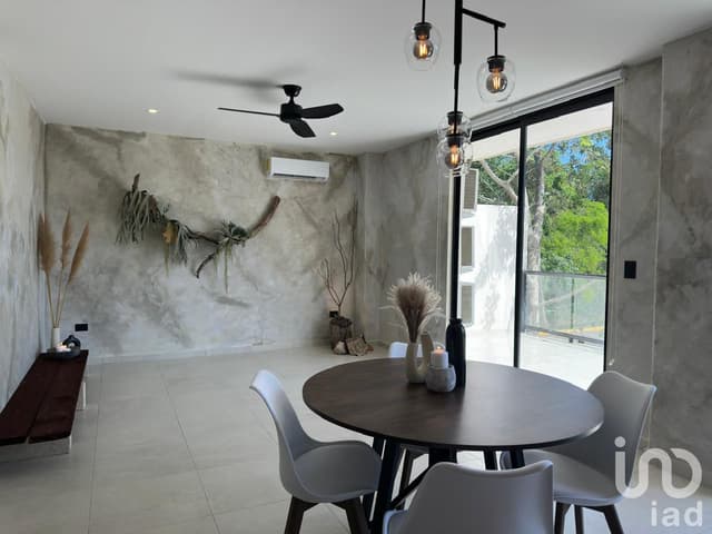 Lujoso departamento completamente nuevo frente a Plaza Las Américas en Playa del Carmen