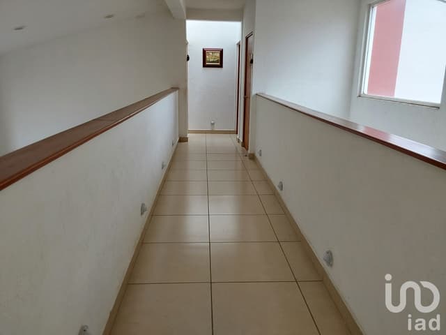 CASA AMPLIA EN VENTA EN SAN JUAN DEL RÍO QRO