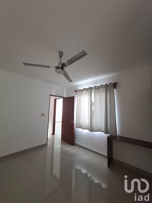 VENTA AMPLIA CASA EN FRACCIONAMIENTO MONTEBELLO, MERIDA ,YUCATAN.