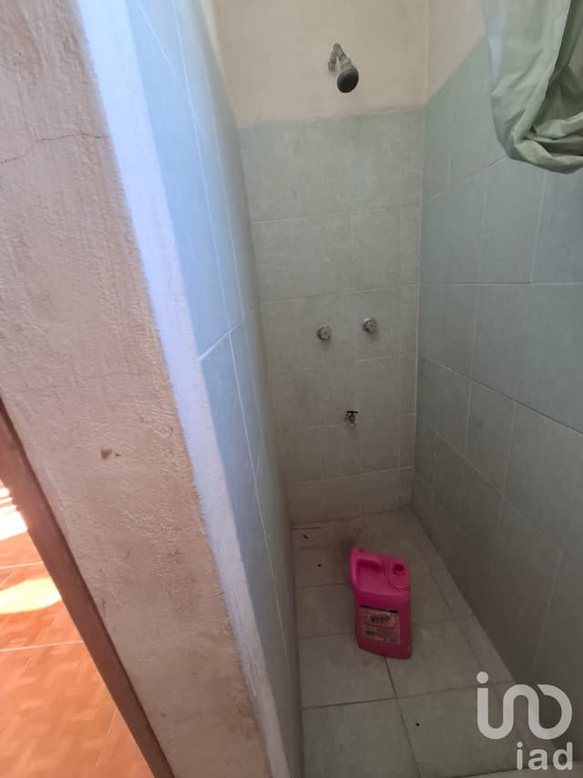 MUY AMPLIA PROPIEDAD EN FRACC PEDREGALES DE LINDAVISTA, MERIDA, YUCATAN