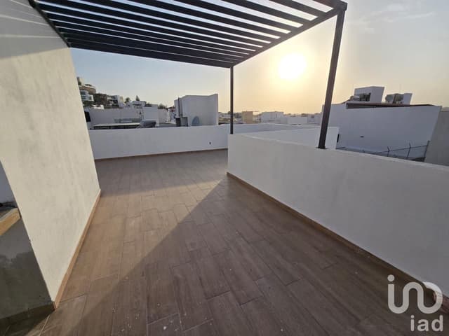 Departamento con roof en venta en San José de los Olvera, Corregidora, Querétaro