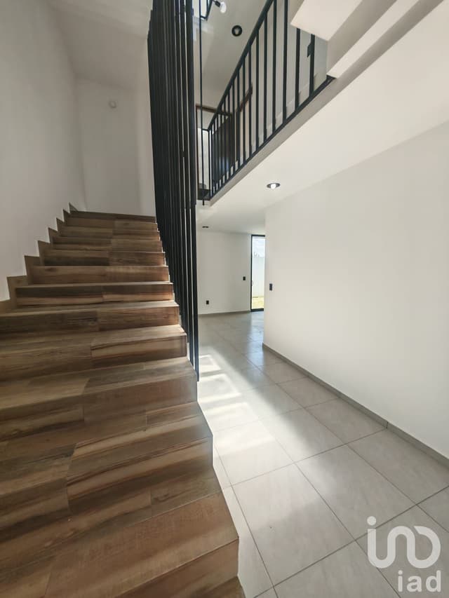Casa en venta de 4 habitaciones en Mirador del Campanario, Querétaro