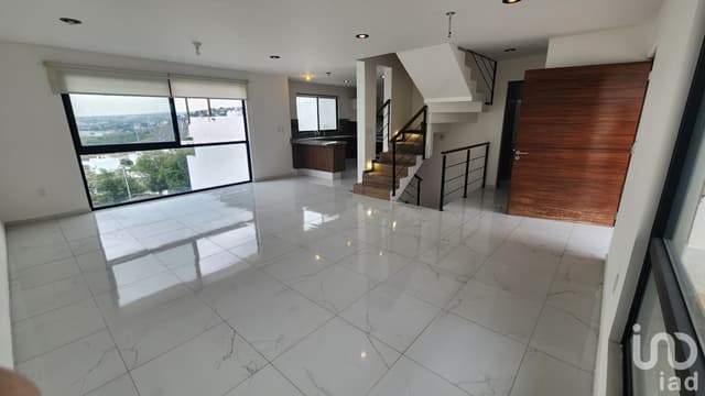 Casa en VENTA con roofgarden en Punta Esmeralda. Corregidora, Querétaro.