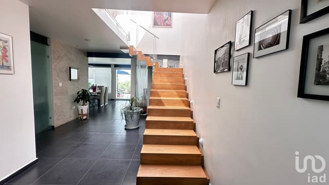 Casa en venta en fracc Andares Jesús Ma. Ags (frente a universidad Cuahtémoc)