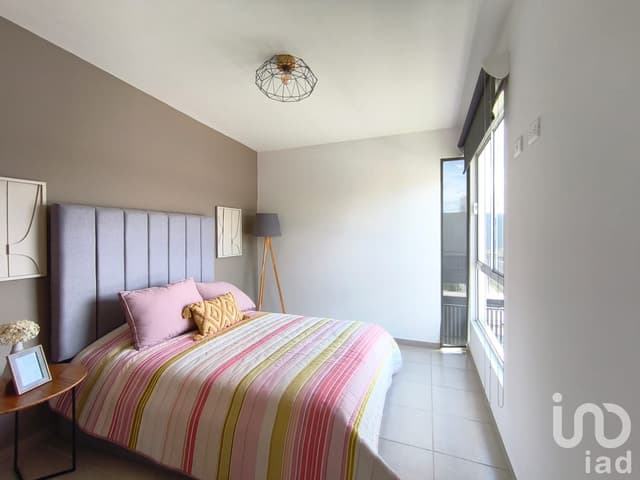 Casas en venta de 2 y de 3 recámaras en periférico Norte de SLP en privada con amenidades