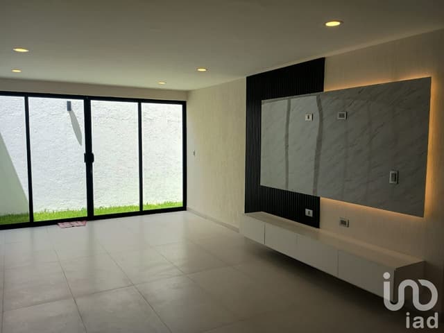 VENTA DE CASA NUEVA EN PARQUE CUERNAVACA, LOMAS DE ANGELÓPOLIS, PUEBLA.