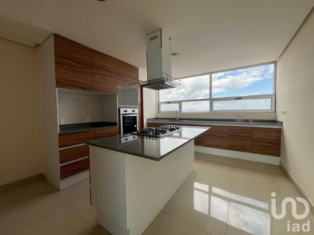 PENTHOUSE EN RENTA EN TORRE LA CIMA, JUNTO A LA VISTA COUNTRY, PUEBLA