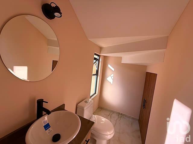 VENTA DE CASA NUEVA CERCA DE ZEREZOTLA