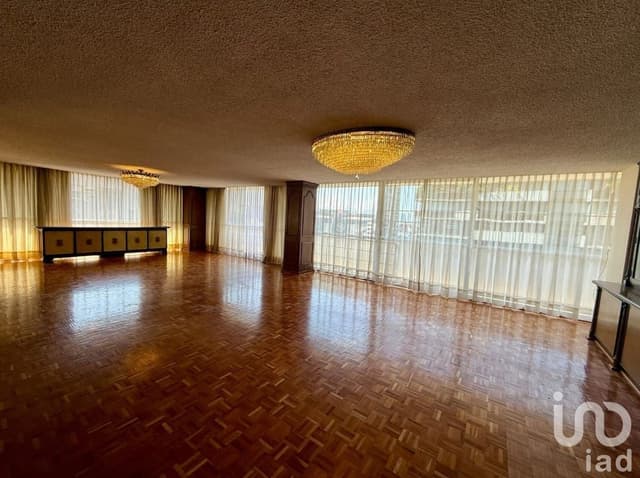 AMPLIO DEPARTAMENTO EN VENTA, EN POLANCO, SECC, I, CDMX.