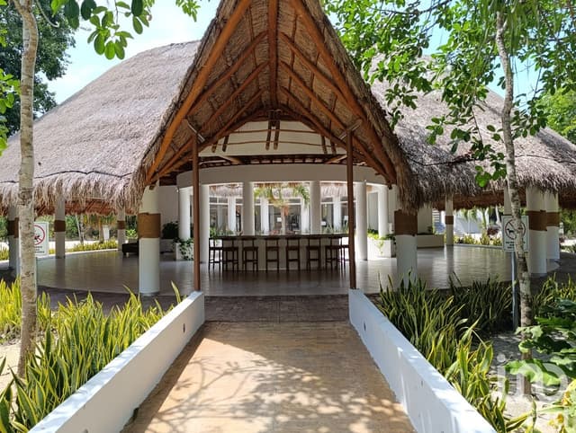 ¡INVIERTE EN EL PARAÍSO! TERRENO RESIDENCIAL EN ALDEA KAAN, PUERTO MORELOS.