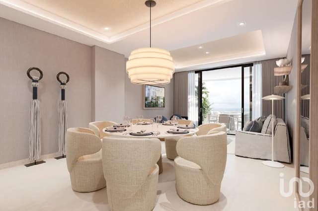 Departamento en Cancún, residencial de lujo con marca internacional, vista a la laguna y beach club.