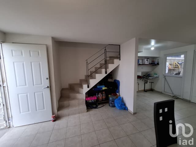 Casa en cerrada porfido condominio madagascar, Los encinos, El marques Queretaro