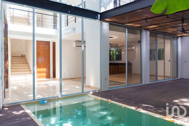 MODERNA CASA EN RENTA MODELO COATI, CHOLUL, YUCATAN