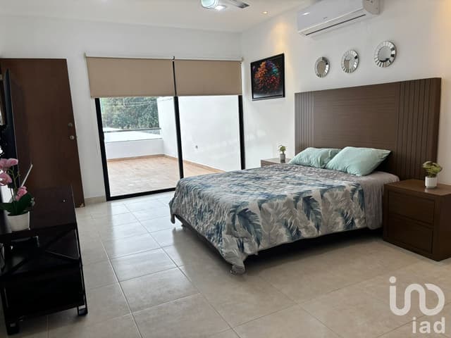 MODERNA CASA EN RENTA EN CHICHI SUAREZ, YUCATAN