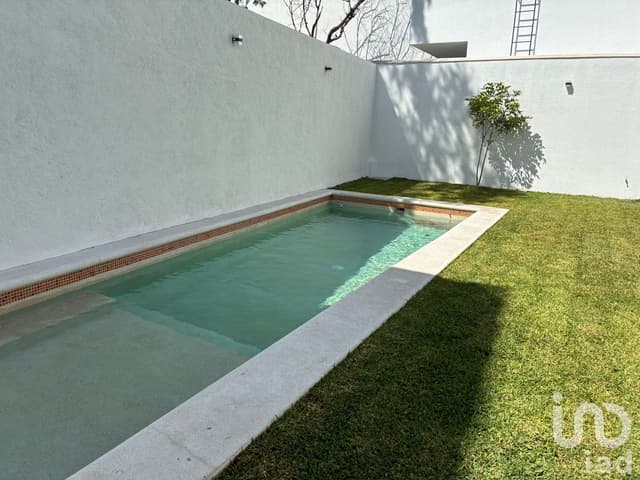 Casa en Residencial de los Reyes, Cuernavaca Norte