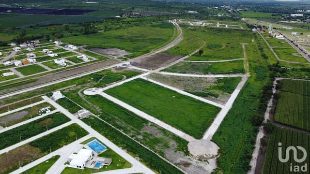 PREVENTA DE LOTE EN SAN MIGUEL DE ALLENDE, COLONIA PALMITA DE LANDETA, GUANAJUATO, MÉXICO.