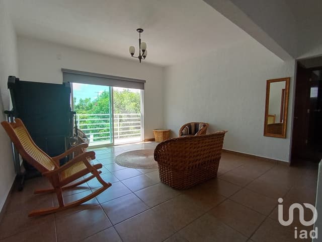 CASA EN PEDREGAL LAS FUENTES EN VENTA RECIEN REMODELADA