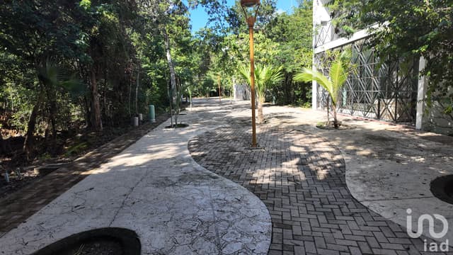 SE VENDE TERRENO DE 127 M2, USO SUELO H3 160 000 USD EN TULUM, Aldea Zamá