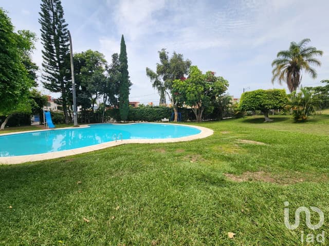 VENTA DE CASA EN CONDOMINIO, POR DOMINGO 10