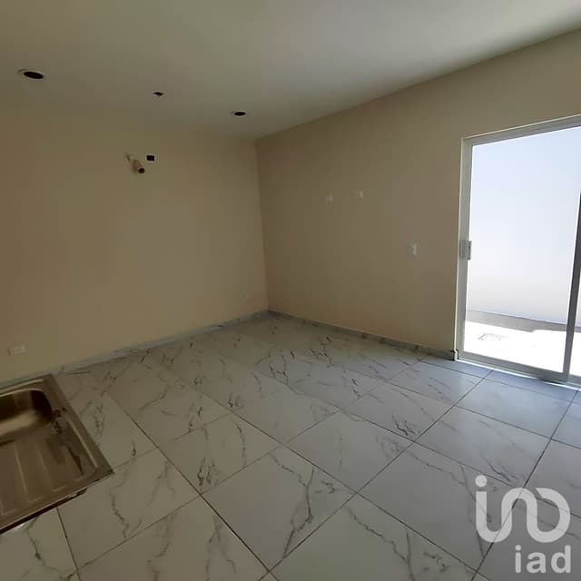 CASA EN VENTA CON RECÁMARA EN PB EN COLONIA SANTA ROSA MAZATLÁN