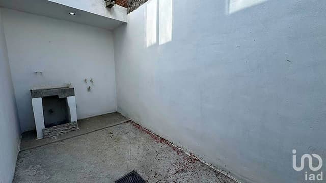 CASA EN VENTA CON RECÁMARA EN PB EN COLONIA SANTA ROSA MAZATLÁN