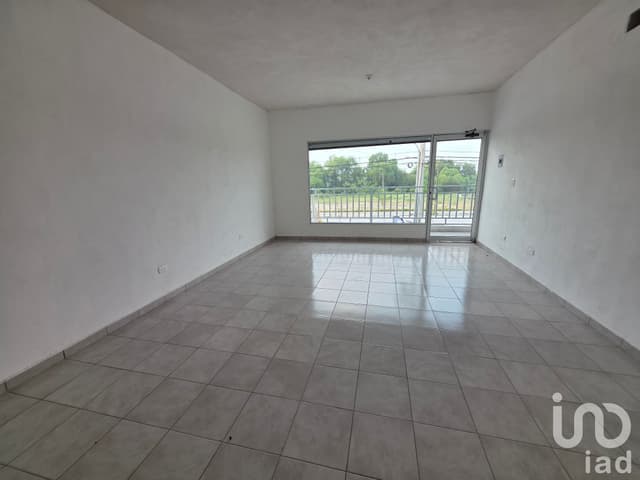 Local Comercial en Renta en Apodaca (Alto Flujo)