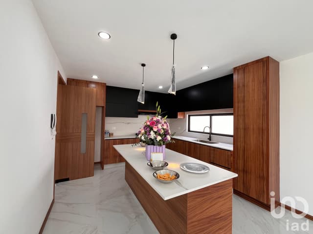 Casa En Venta En Parque San Marino, Lomas De Angelopolis En Zona Escolar