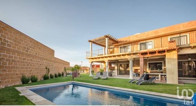 Casa en venta en San Miguel de Allende:Ubicación, Diseño y Calidad de Vida”