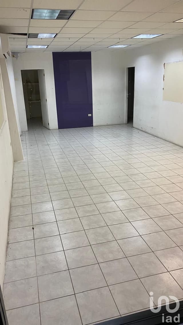 LOCAL EN RENTA 160 METROS IDEAL PARA TU NEGOCIO