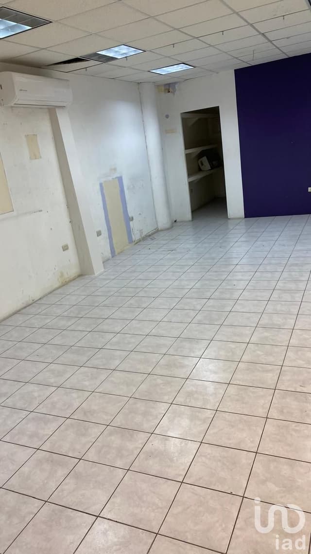 LOCAL EN RENTA 160 METROS IDEAL PARA TU NEGOCIO